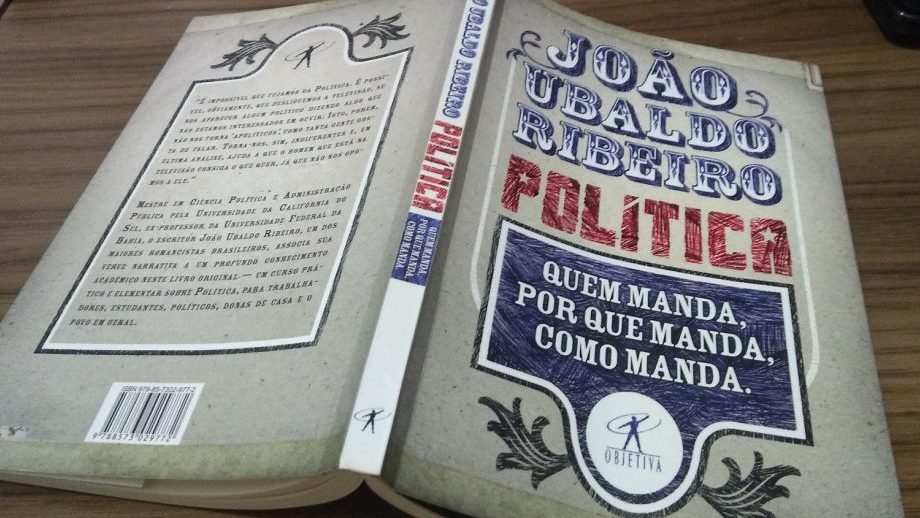 Política: Quem manda. Por que manda. Como manda. (Resenha)